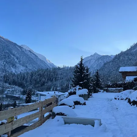 Ivy, Mountain View Kaprun