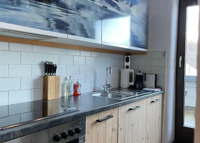 Ivy, Mountain View *